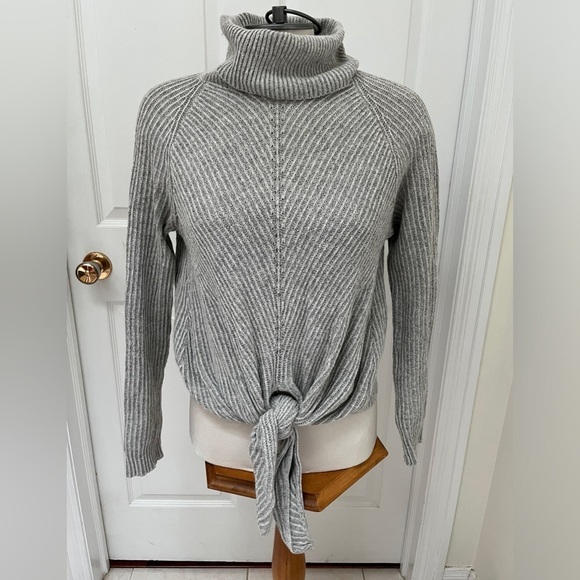 Moth Anthropologie Cowl Neck Knit Long Sleeve Tie Front Sweater Women's Sz. S - Picture 2 of 8